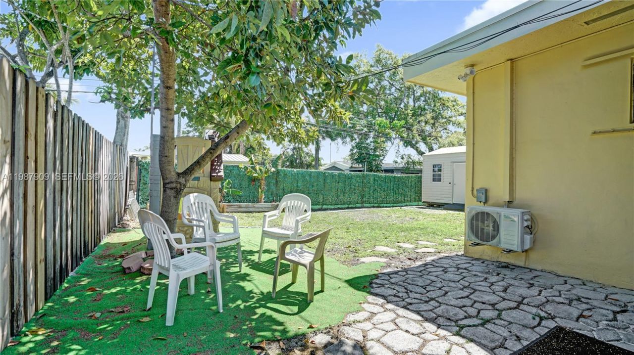 1007 N 31st Rd, Hollywood, FL 33021 Photo