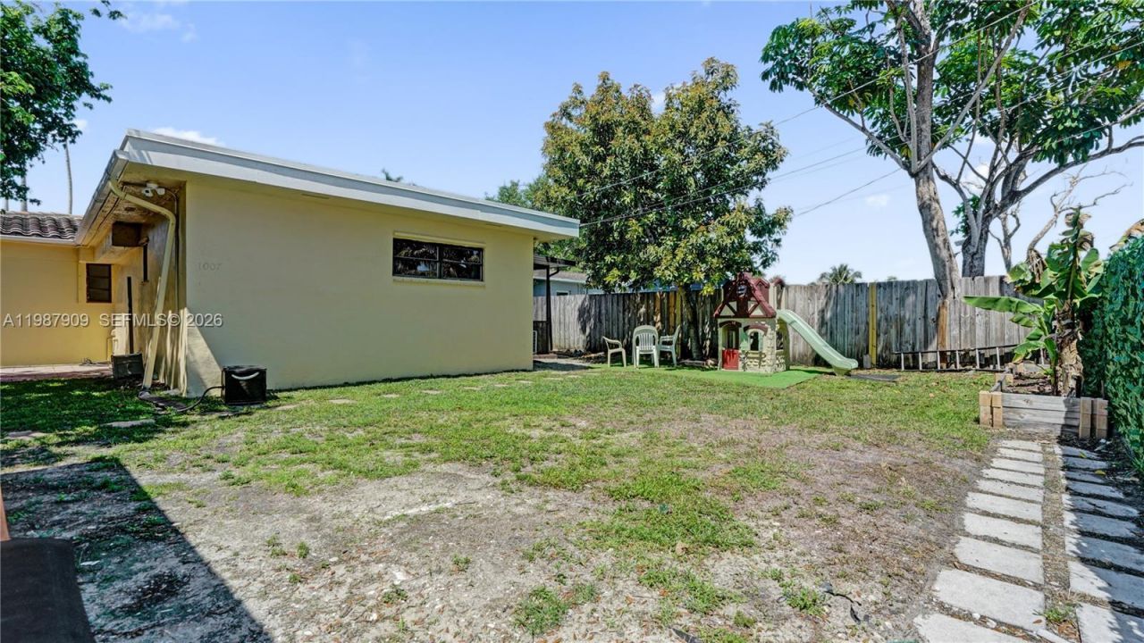1007 N 31st Rd, Hollywood, FL 33021 Photo