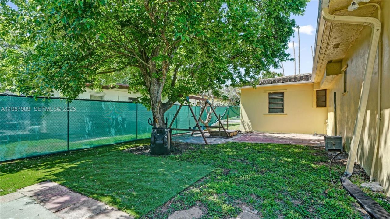1007 N 31st Rd, Hollywood, FL 33021 Photo