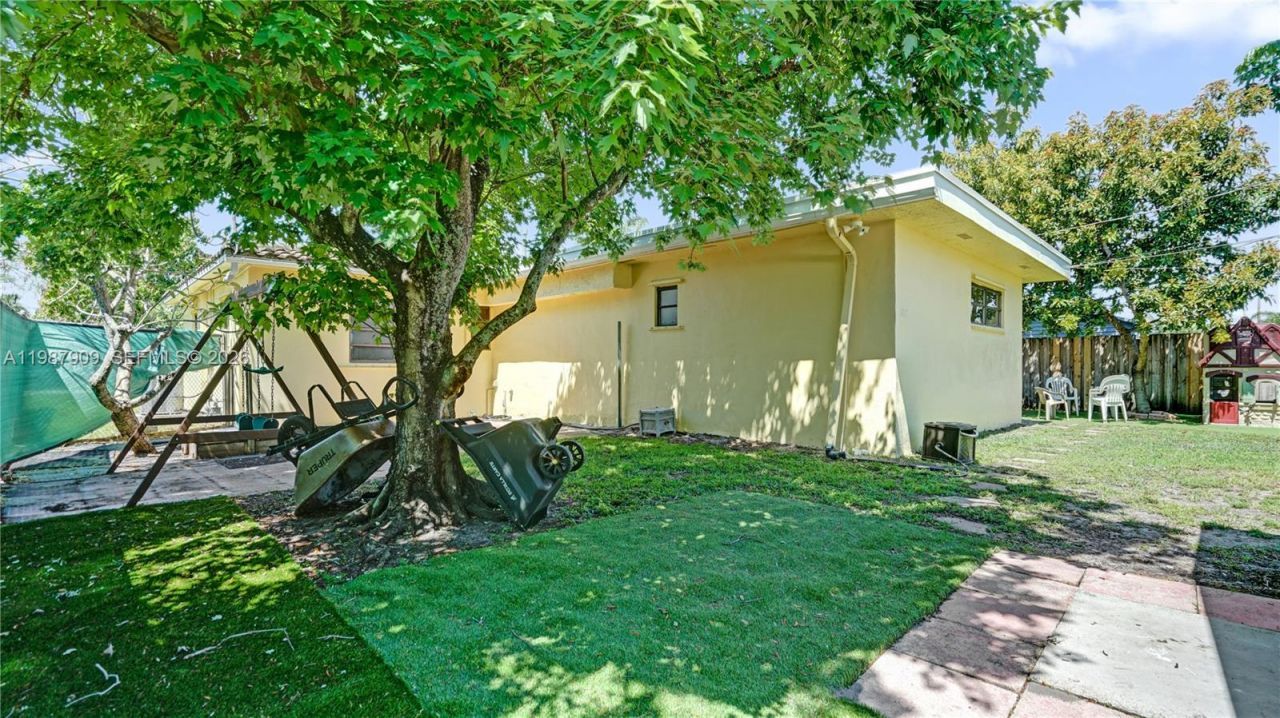 1007 N 31st Rd, Hollywood, FL 33021 Photo