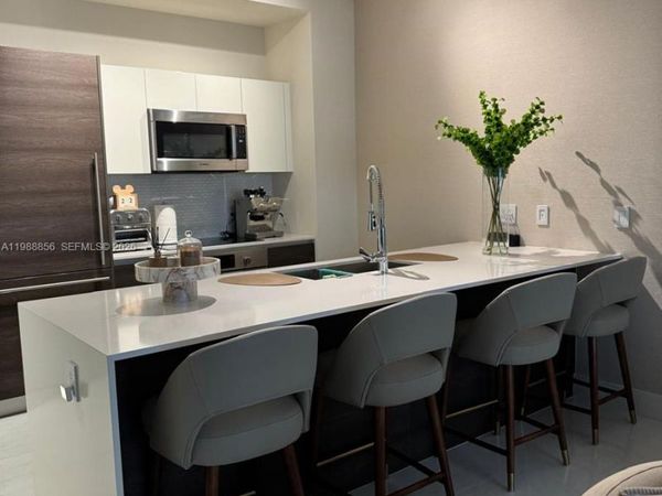 301 Altara Ave , Unit 403, Coral Gables, FL 33146