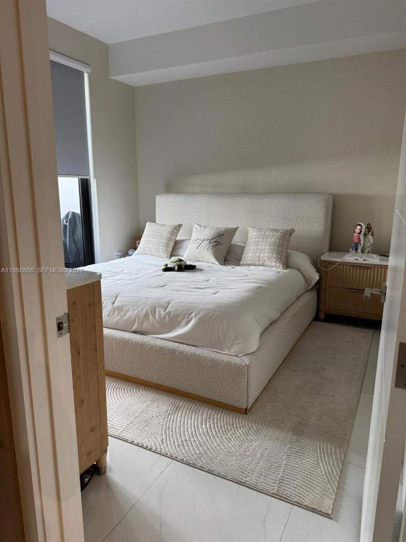 301 Altara Ave, Unit 403, Coral Gables, FL 33146 Photo