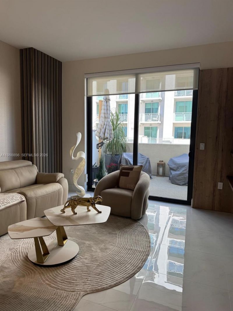 301 Altara Ave, Unit 403, Coral Gables, FL 33146 Photo