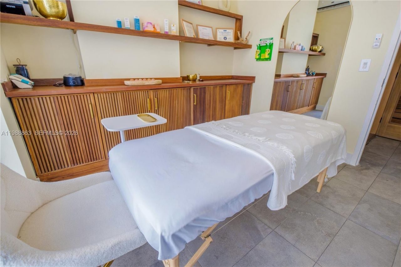 239 SW 9th St , Unit 802, Miami, FL 33130 Photo