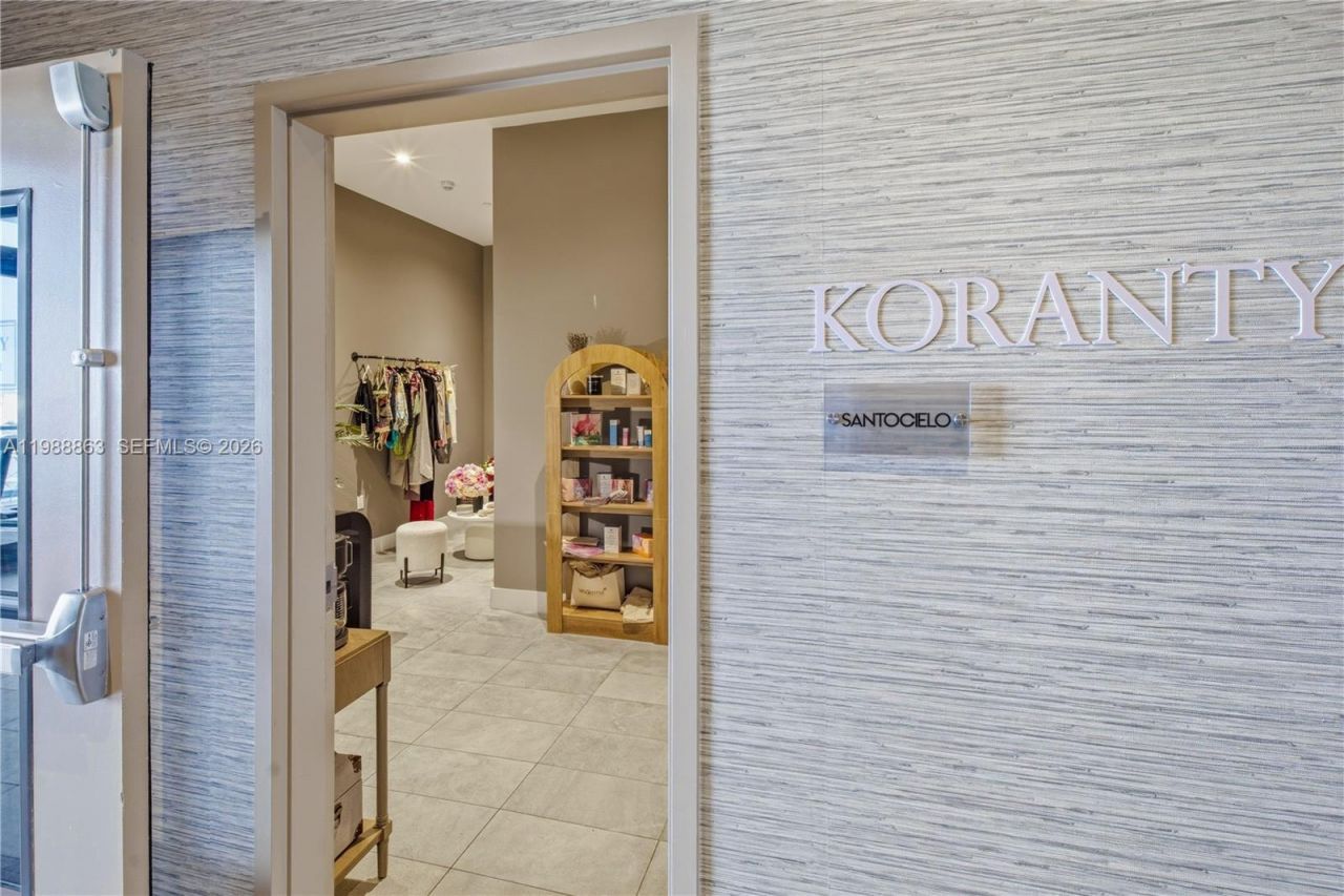 239 SW 9th St , Unit 802, Miami, FL 33130 Photo