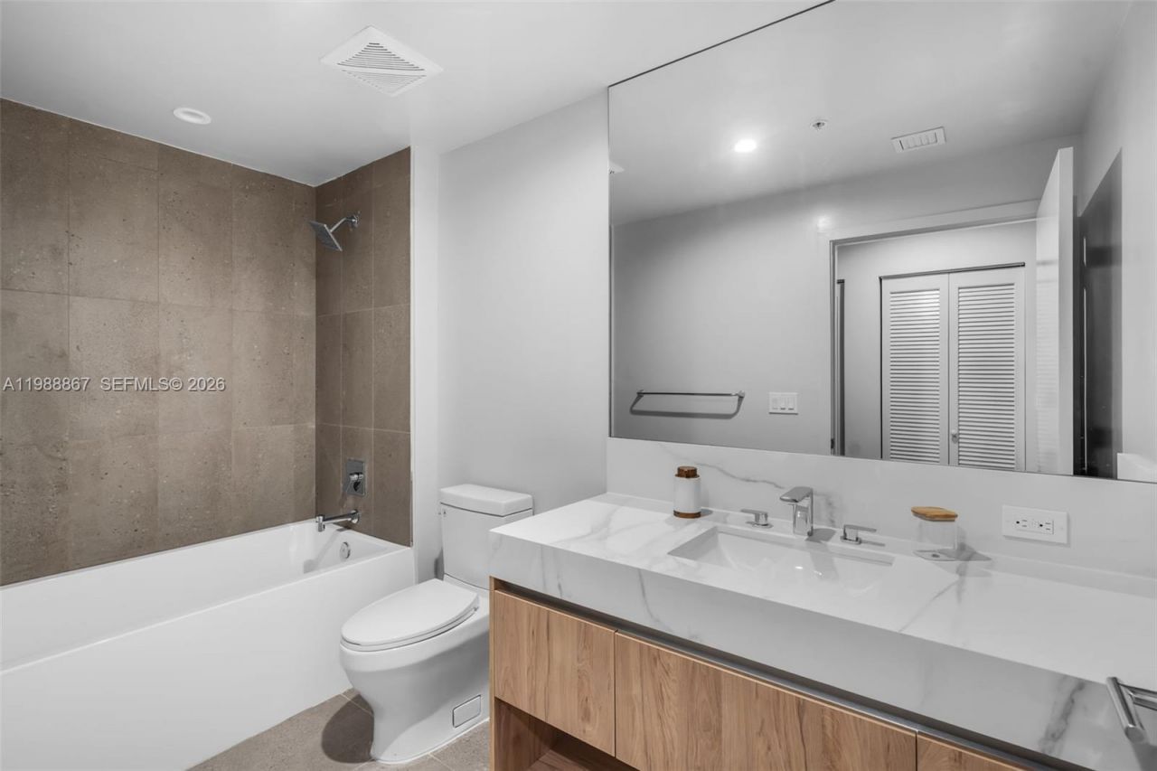 601 N Miami Ave , Unit 2207, Miami, FL 33131 Photo