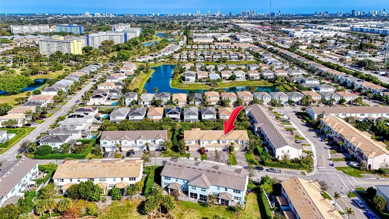 1475 Silk Oak Dr , Hollywood, FL 33021 Photo