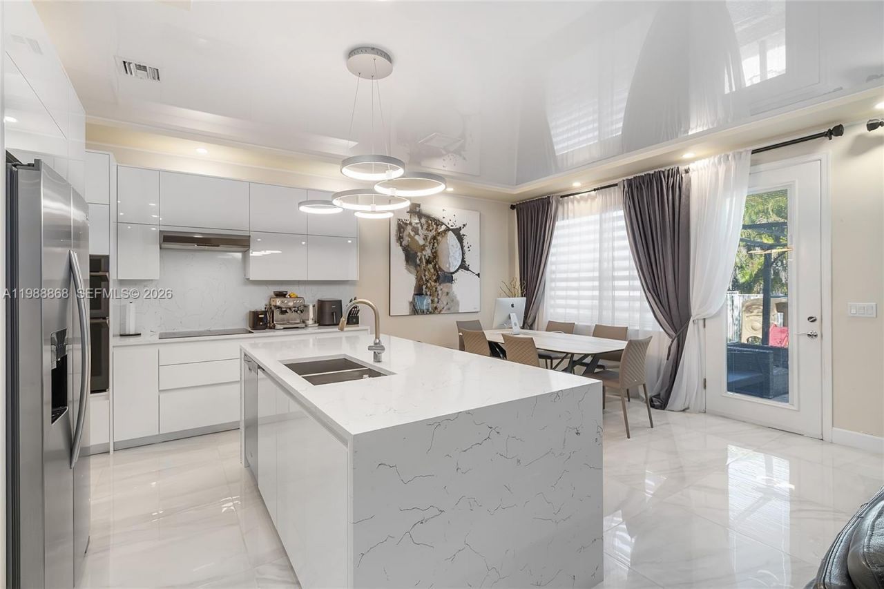 1475 Silk Oak Dr , Hollywood, FL 33021 Photo