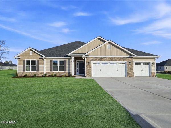 104 Manchester Court, La Grange, NC 28551