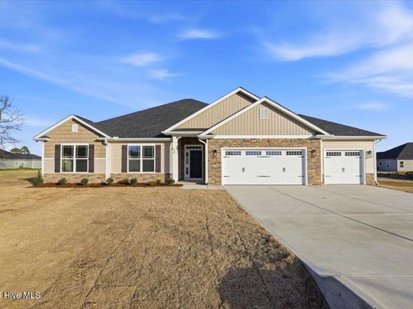 104 Manchester Court, La Grange, NC 28551