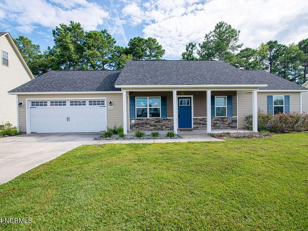 258 Breakwater Drive , Sneads Ferry, NC 28460