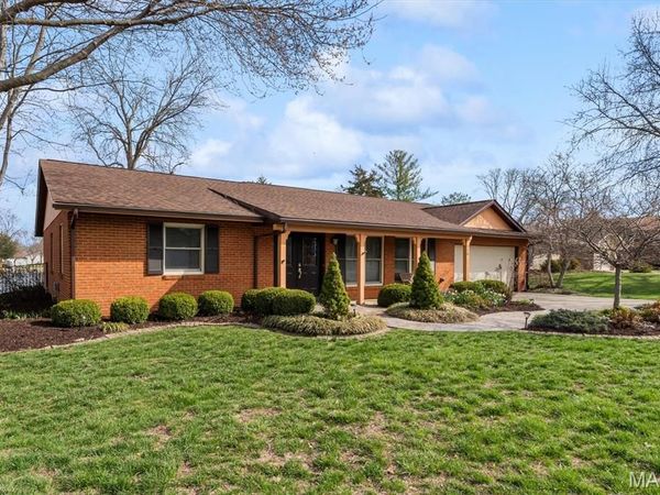 218 Evergreen Drive, O'Fallon, IL 62269