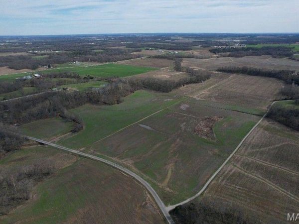 000 South Fork Rd. , Red Bud, IL 62278