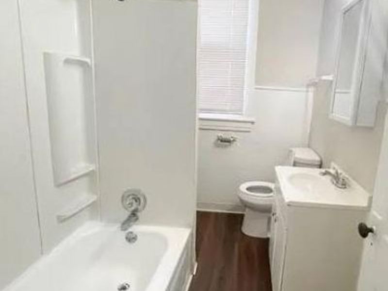 811 S Fred Shuttlesworth Circle, Cincinnati, OH 45229 Photo 3