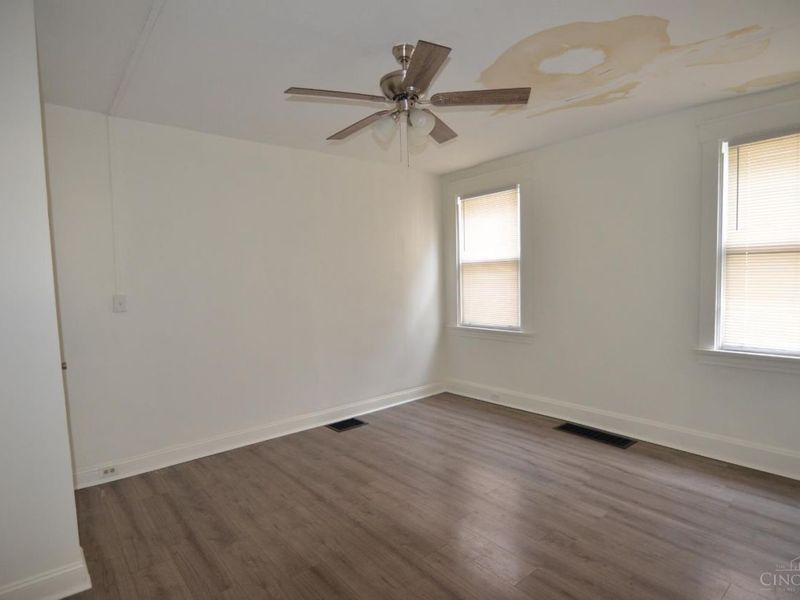 811 S Fred Shuttlesworth Circle, Cincinnati, OH 45229 Photo 8