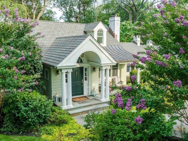 203 Sunset Road, Oyster Bay Cove, NY 11771