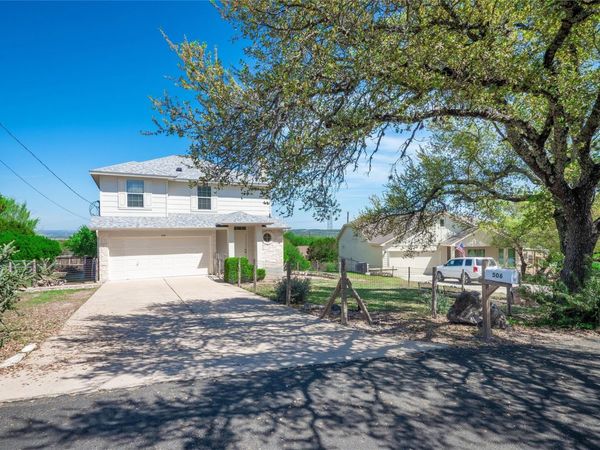 506 Knights ROW, Cottonwood Shores, TX 78657