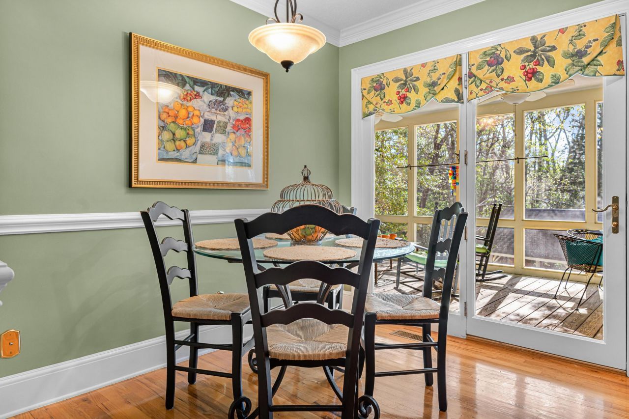 3197 NE Dibble Street Photo 15