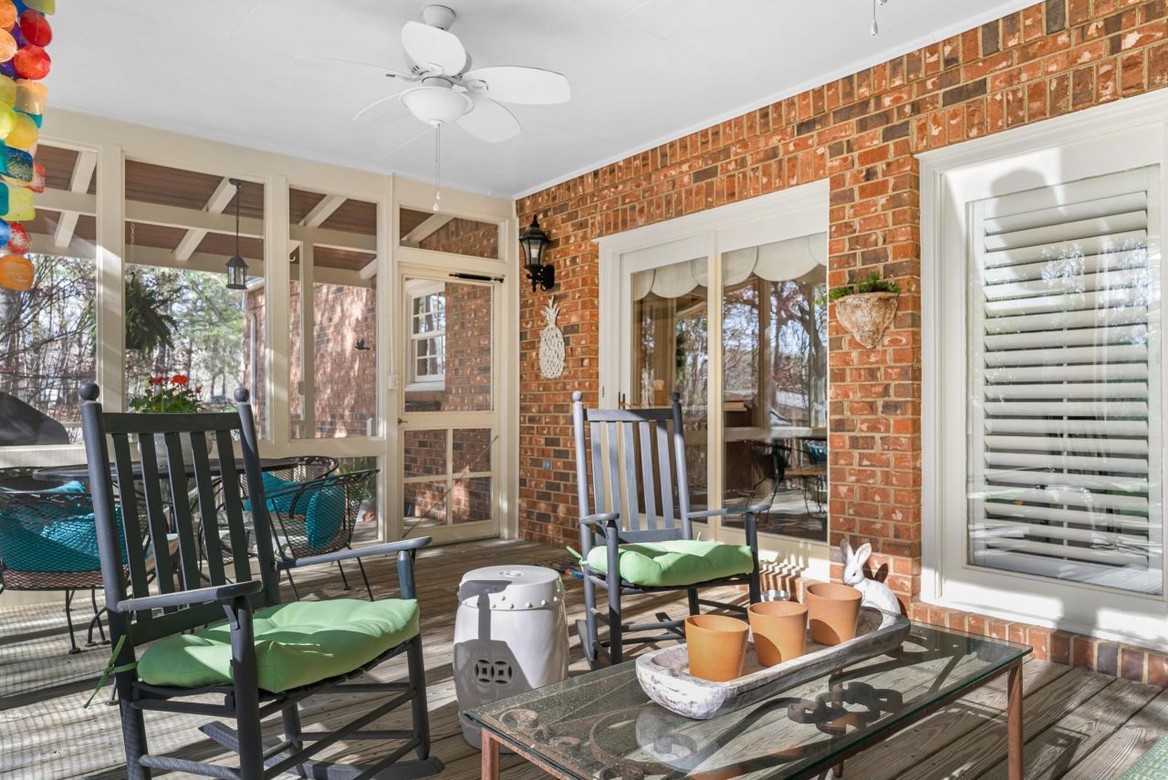 3197 NE Dibble Street Photo 18