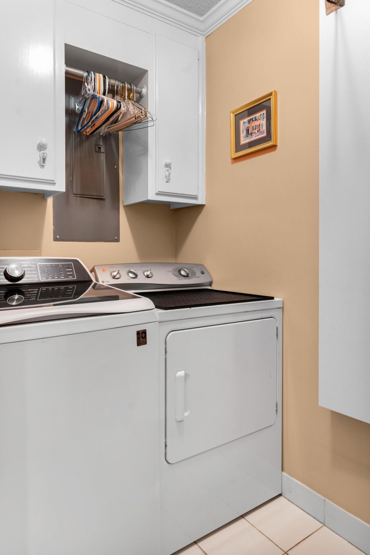 3197 NE Dibble Street Photo 19