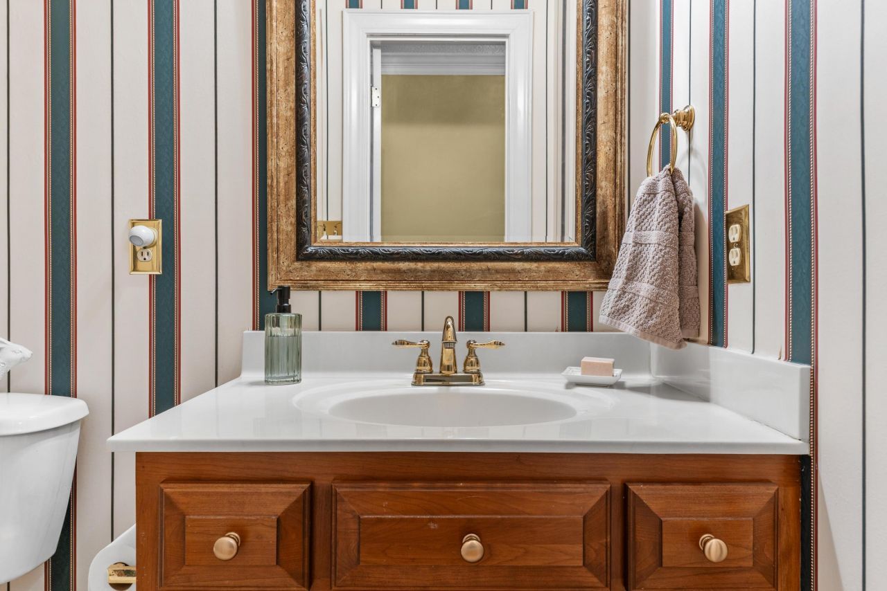 3197 NE Dibble Street Photo 20