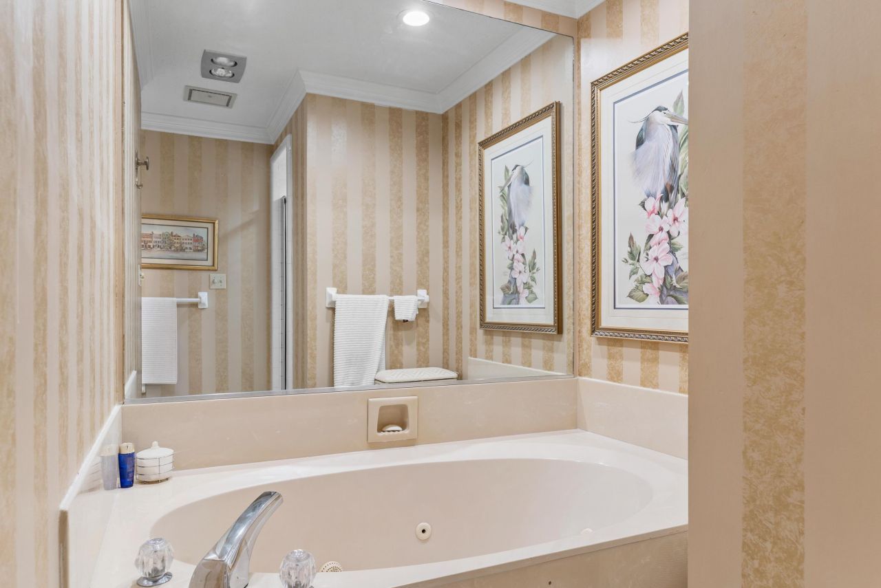 3197 NE Dibble Street Photo 26