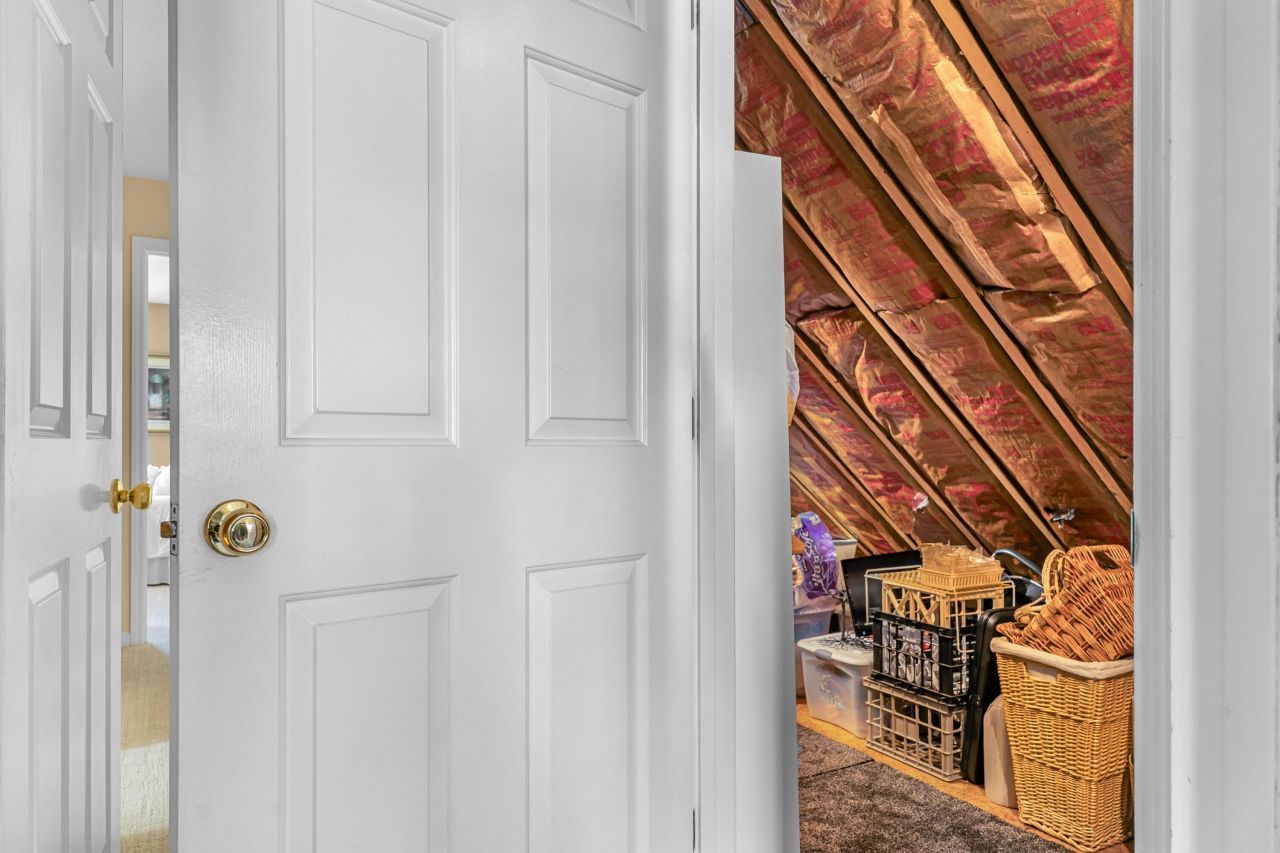 3197 NE Dibble Street Photo 36