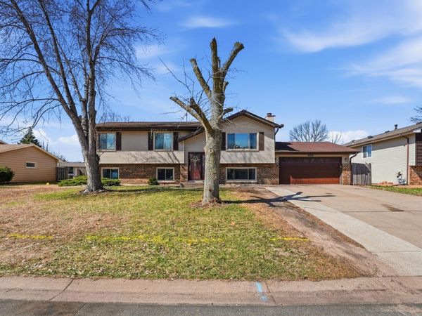 8309 Penn Avenue N, Brooklyn Park, MN 55444