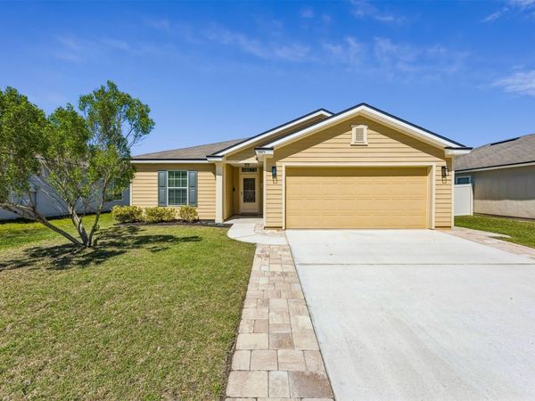 65073 MOSSY CREEK Lane, Yulee, FL 32097