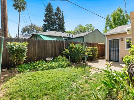 5405 Q St, Sacramento, CA 95819 Photo