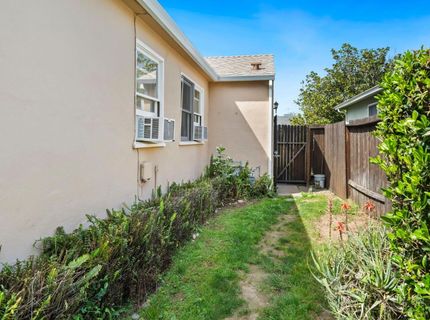 5405 Q St, Sacramento, CA 95819 Photo