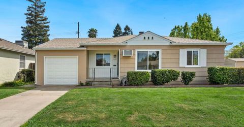 5405 Q St, Sacramento, CA 95819 Photo
