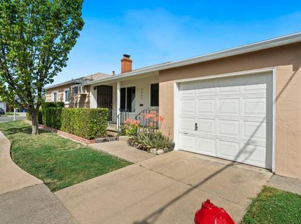 5405 Q St, Sacramento, CA 95819 Photo