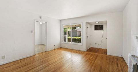 5405 Q St, Sacramento, CA 95819 Photo