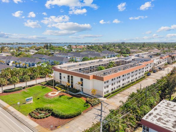 2750 SE Ocean Boulevard, Unit N101, Stuart, FL 34996