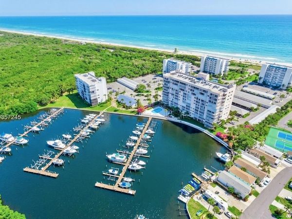 5151 N Hwy A1a, Unit 212, Fort Pierce, FL 34949