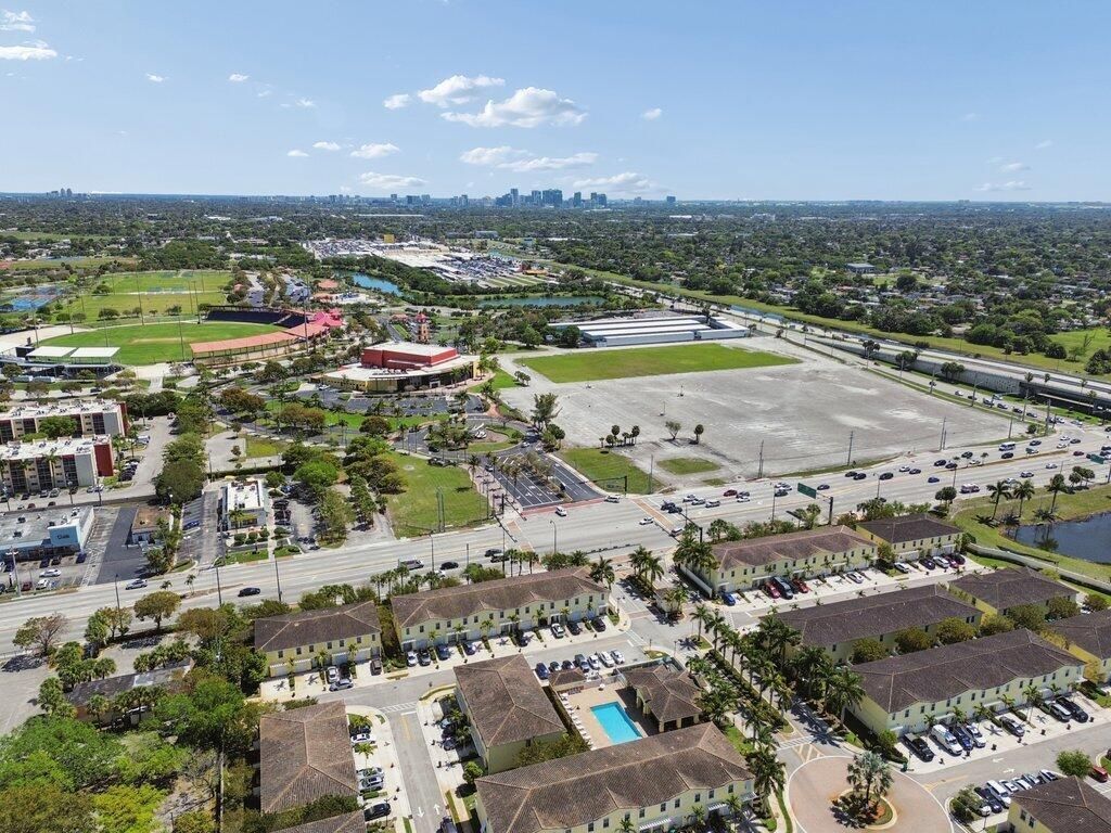 4008 NW 11th Drive, Lauderhill, FL 33313 Photo