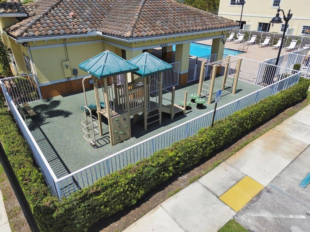 4008 NW 11th Drive, Lauderhill, FL 33313 Photo