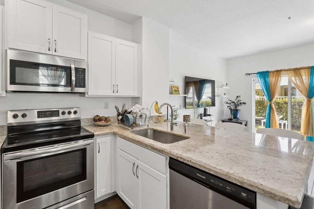 4008 NW 11th Drive, Lauderhill, FL 33313 Photo