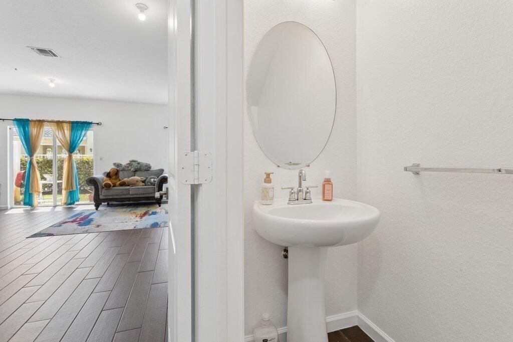 4008 NW 11th Drive, Lauderhill, FL 33313 Photo