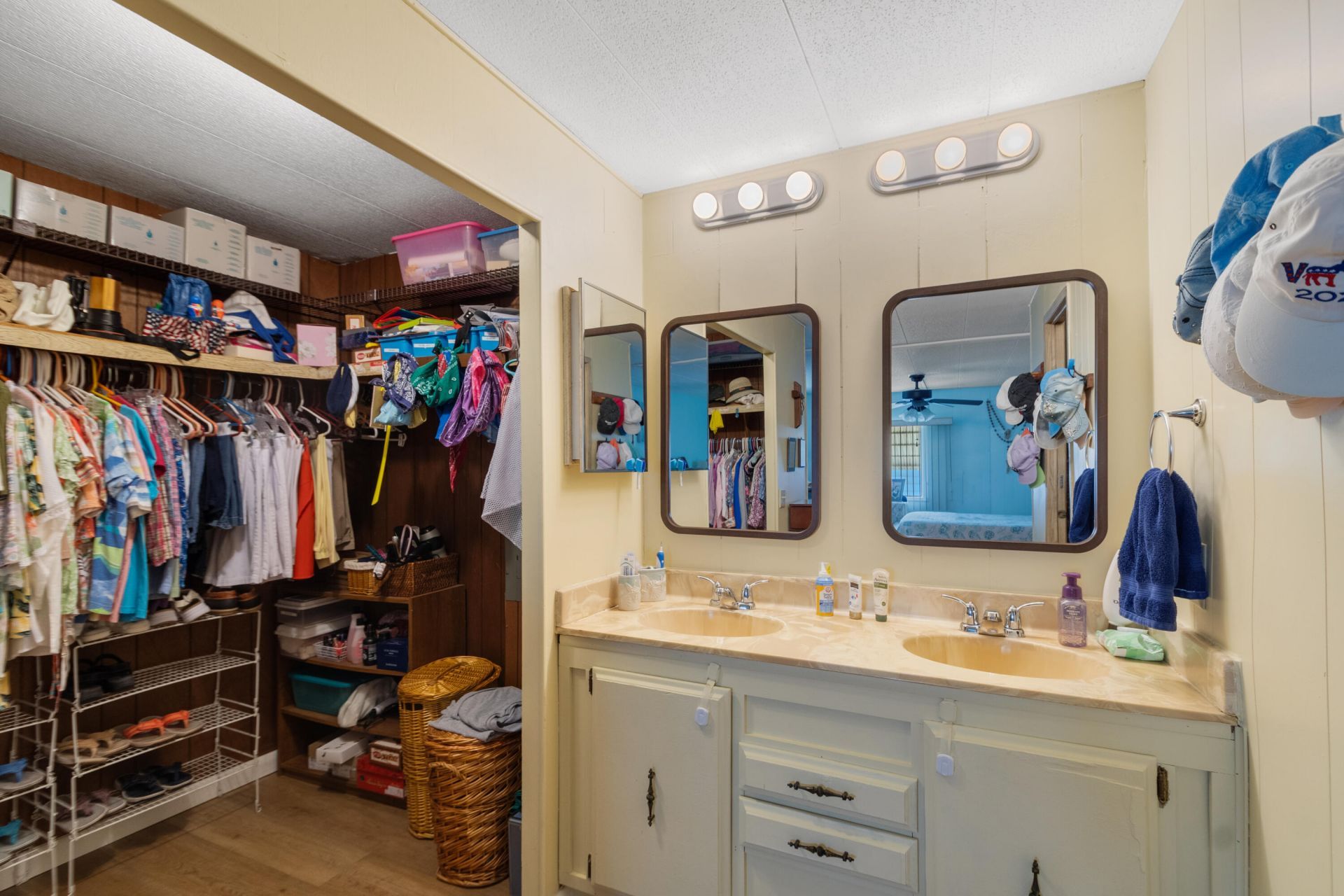 2520 SE Penny Lane, Stuart, FL 34994 Photo