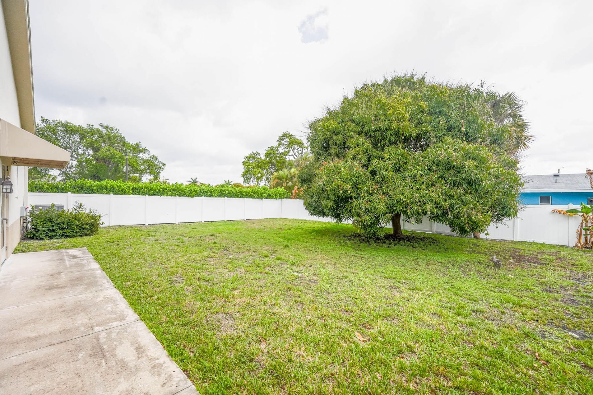 912 SE 4th Street, Boynton Beach, FL 33474 Photo