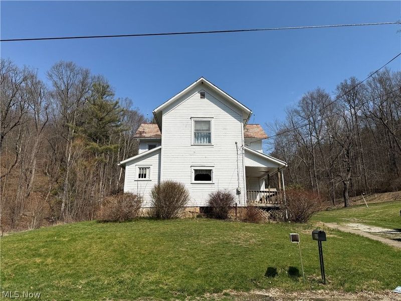 6809 Leonhard Hill Road SW, Port Washington, OH 43837 Photo 1