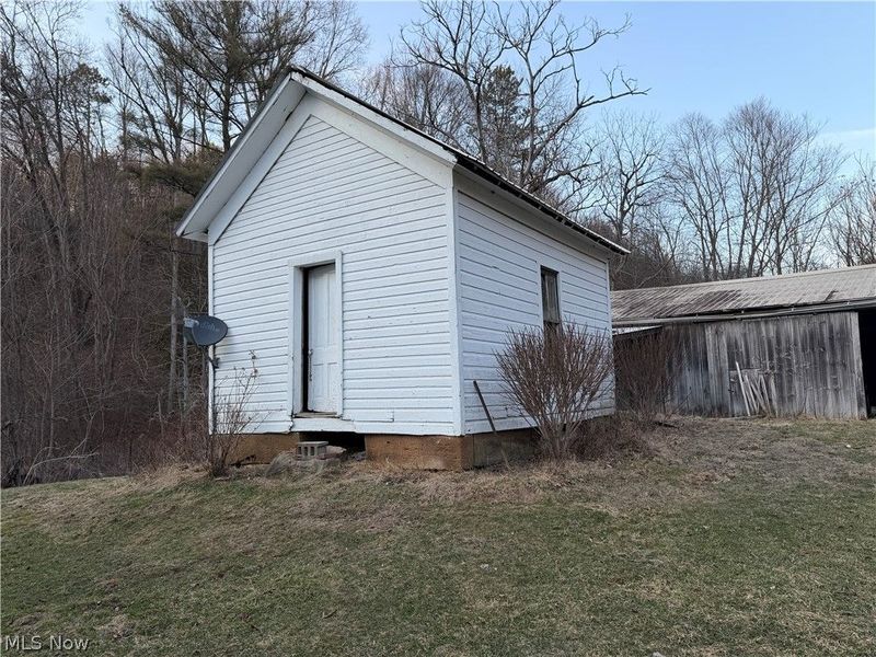 6809 Leonhard Hill Road SW, Port Washington, OH 43837 Photo 17