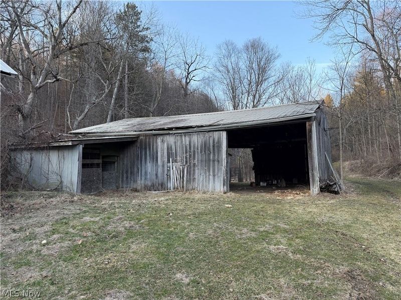 6809 Leonhard Hill Road SW, Port Washington, OH 43837 Photo 19