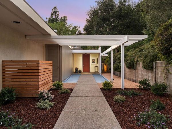 5511 Vista Canada Place, La Canada Flintridge, CA 91011