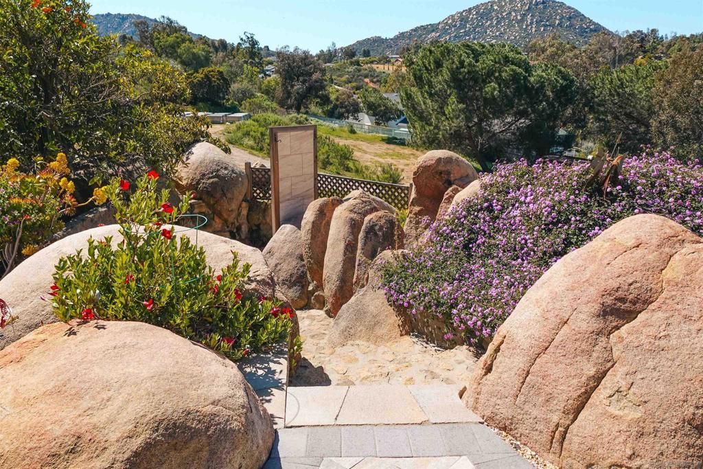 17649 Rancho De Carole Rd, Ramona, CA 92065 Main Photo