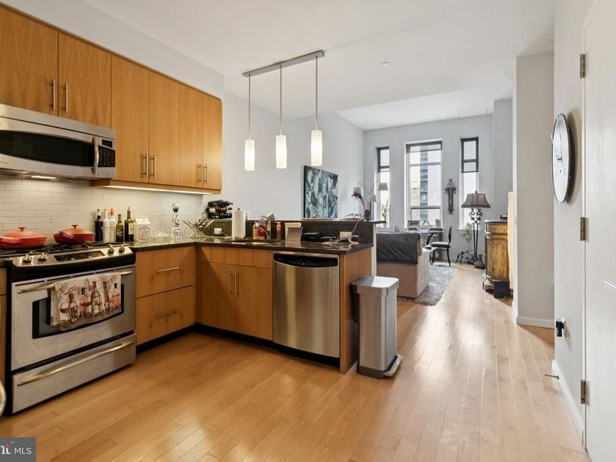 1425 Locust Street , Unit 16E, Philadelphia, PA 19102 Main Photo