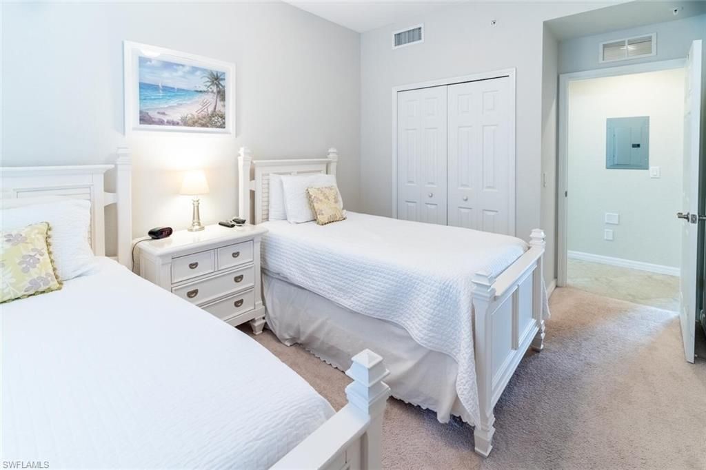 9731 Acqua Ct, Unit 536, Naples, FL 34113 Photo
