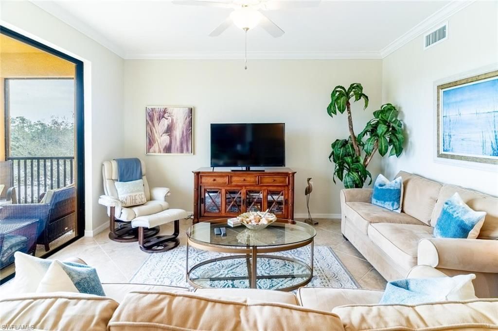 9731 Acqua Ct, Unit 536, Naples, FL 34113 Photo